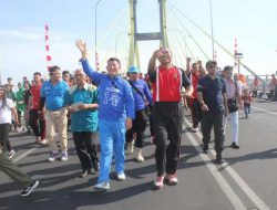 Pemecahan rekor MURI HUT ke-73 TNI, Walikota ikut bergoyang Gemu Famire massal