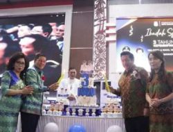 Ibadah syukur 3 tahun pimpin Manado, GSVL-Mor berbaur dengan para pegawai