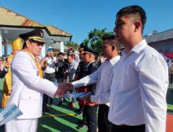 Serahkan remisi 135 kepada napi, Walikota GSVL: Jadilah insan taat hukum