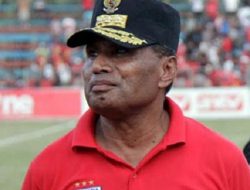 Ketum Persipura minta pemain tetap jaga fisik selama kompetisi terhenti