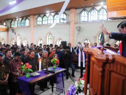 Khadim di GMIM Meras, Pnt GSVL: Kesengsaraan-Nya adalah kesempurnaan Kasih Allah tanpa syarat