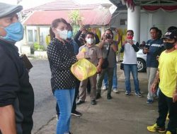 Peduli Pers, MEP dan JAK berbagi sembako untuk wartawan Minsel