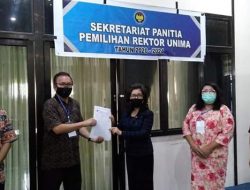 Disaksikan para Guru Besar, Prof JPAR mendaftar calon Rektor UNIMA