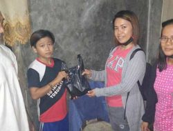 KPA GMIM Musoma bagikan puluhan paket sembako dan alat tulis