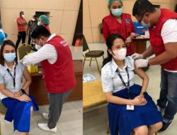 Dorong pemulihan ekonomi, pegawai Bank SulutGo mulai divaksin Covid-19