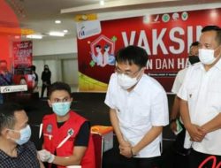 Sudah 150 ribu warga Manado divaksinasi, target AARS terlampaui