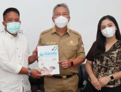 Tingkatkan kualitas pendidikan berbasis digital, TIM GLS temui Bupati FDW