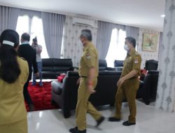 Bupati-Wabup Minsel tempati ruang kerja baru, ada yang beda, apa itu?