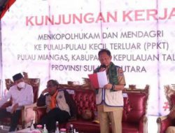 Pemkab Talaud serahkan proposal kebutuhan masyarakat Miangas kepada Kepala BNPP
