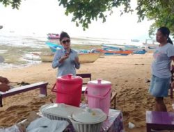 Adrey Laikun dampingi Felly Runtuwene sosialisasi program Bansos PBI di Alung Banua