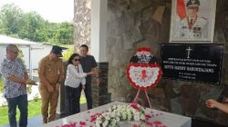 Jelang HUT ke-58 Sulut, Wagub Steven Kandouw ziarah ke makam mantan Gubernur dan Wagub Sulut