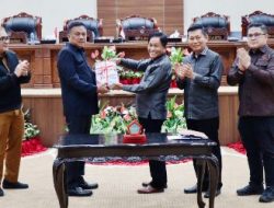 Sah! Ranperda APBD-P Disetujui DPRD, Gubernur Olly Ajak Dewan Awasi Pembangunan Demi Kemakmuran Rakyat