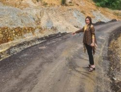 Pantau Langsung Jalan Mapolo-Powalutan, Legislator Stela Runtuwene Sebut Pekerjaan Dinas PUPR Lamban