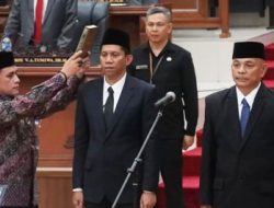 Teddy Pontoh Gantikan Nursiwin Dunggio di DPRD Sulut