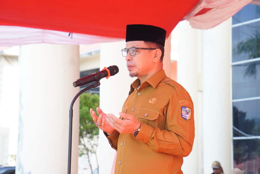 Sirajudin Lasena Saat Pimpin Apel Perdana Pasca Libur dan Cuti Bersama Hari Raya Idul Fitri