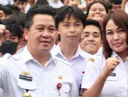 Sambangi SMAN 8 Manado, Wagub Steven Kandouw Semangati Generasi Muda