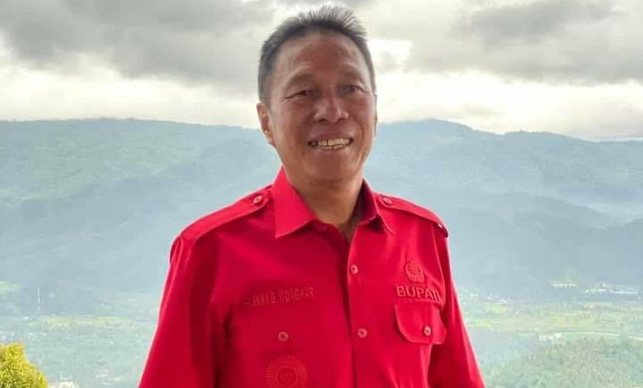 Bupati Franky Donny Wongkar SH