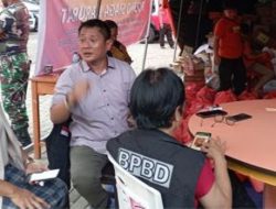 Sekkot Bitung Rudy Theno Pimpin Distribusi Bantuan ke Ratusan Pengungsi Erupsi Gunung Ruang