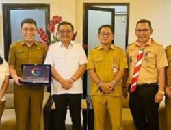 Walikota Bitung Maurits Mantiri Bangga SMP 2 Bitung Terpilih Sebagai Sekolah Rujukan Google 2024