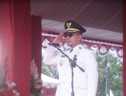 PJ Bupati Bolmut Bertindak Sebagai Inspektur Upacara Pada HUT Ke-79