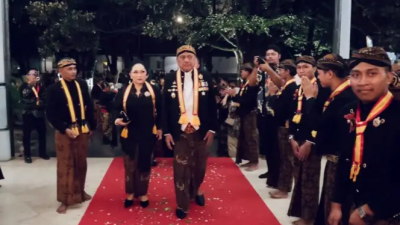 Gelar Kanjeng Pangeran Arya Dharmanegara dan Mas Ayu Dharmaningtyas Diberikan Keraton Kasunanan kepada Olly Dondokambey dan Isteri, Ini Alasannya