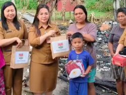 Jadi Korban Kebakaran Rumah, Disdik Mitra Berikan Bantuan Kepada Josua dan Keluarganya