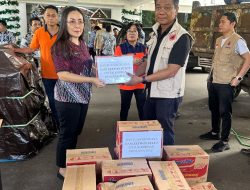 Sekretariat DPRD Sulut Salurkan Bantuan Pangan Untuk  Bencana Banjir Bandang Di Sitaro