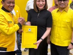 Terima SK Kepengurusan DPD 1 Partai Golkar Sulut, MEP: Sudah Waktunya Bersatu dan Bergerak Maju