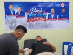 Ketua DPC Partai Demokrat Minahasa Roger Mamesah Gelar Aksi Donor Darah