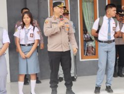 Polisi Peduli Pendidikan, Kapolres Mitra Turun ke Sekolah Beri Edukasi Kamseltibcar Lantas Hingga Bahaya Narkoba